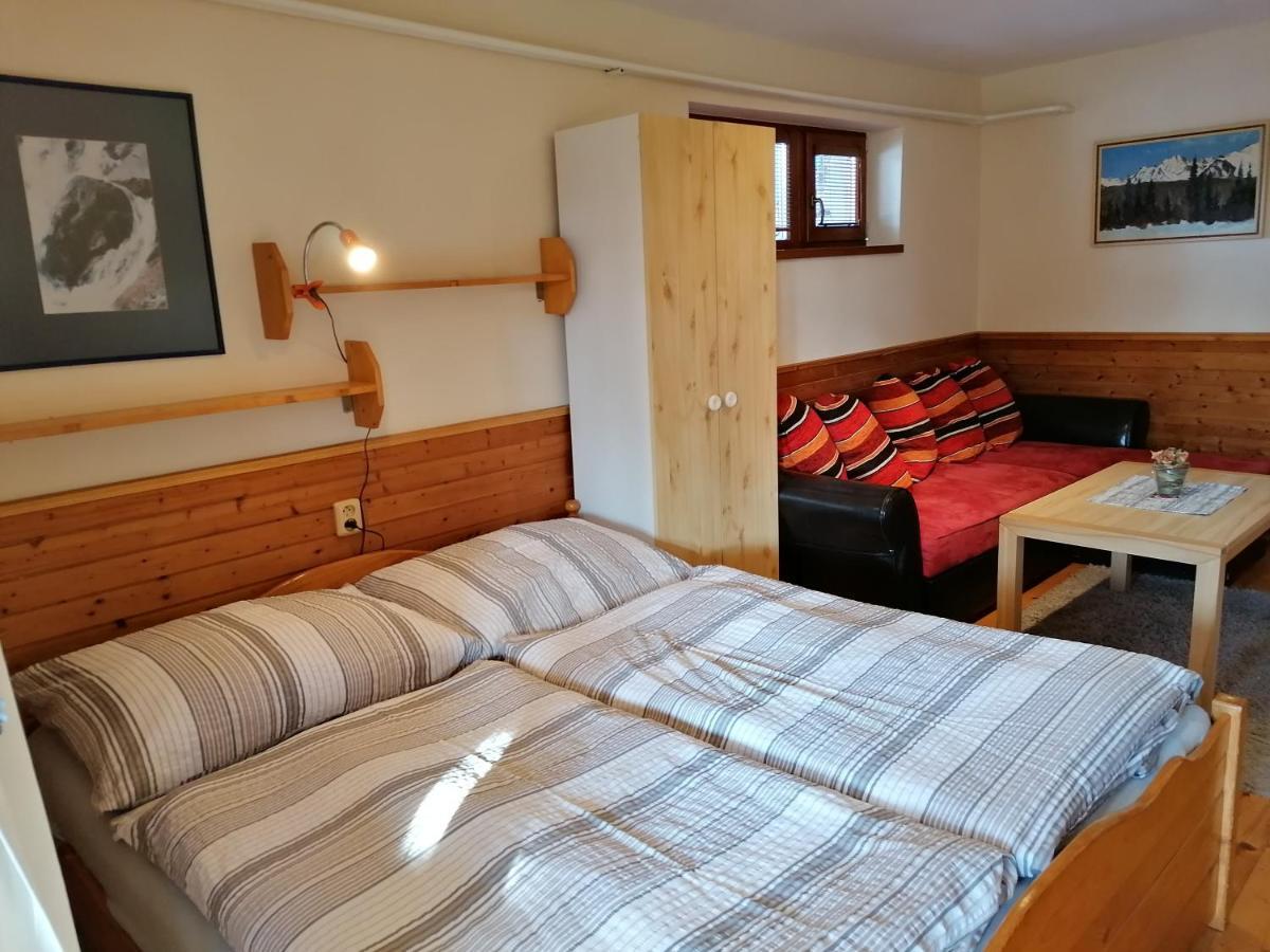 Family House - Apartmany Zuzana Stará Lesná Extérieur photo