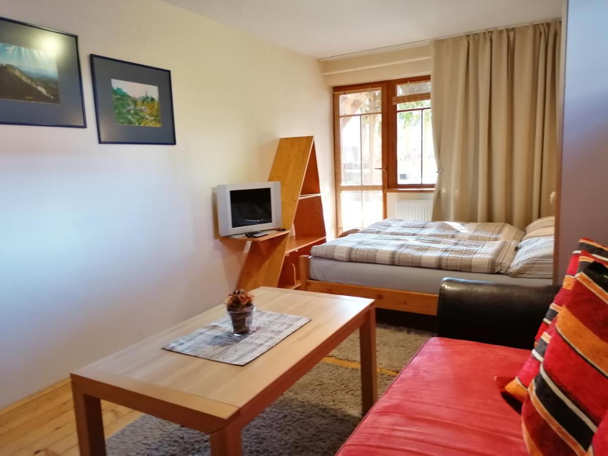 Family House - Apartmany Zuzana Stará Lesná Extérieur photo